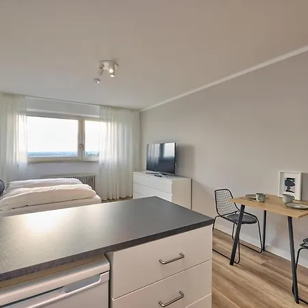 1-room Near Frankfurt Apartment